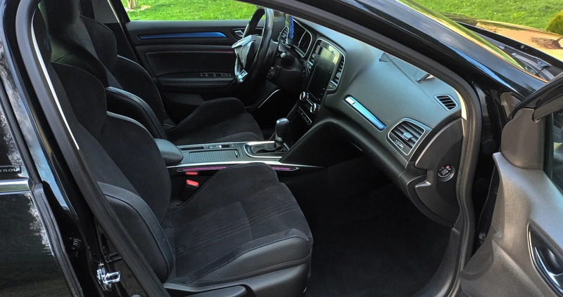 Renault Megane cena 41800 przebieg: 162000, rok produkcji 2016 z Kielce małe 172